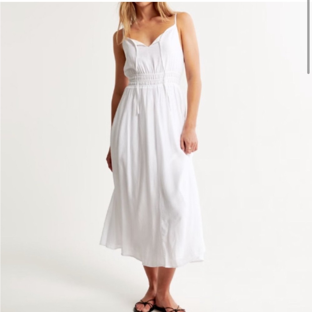 Abercrombie & Fitch Women’s Crinkle Texture Smocked Waist Midi Dress